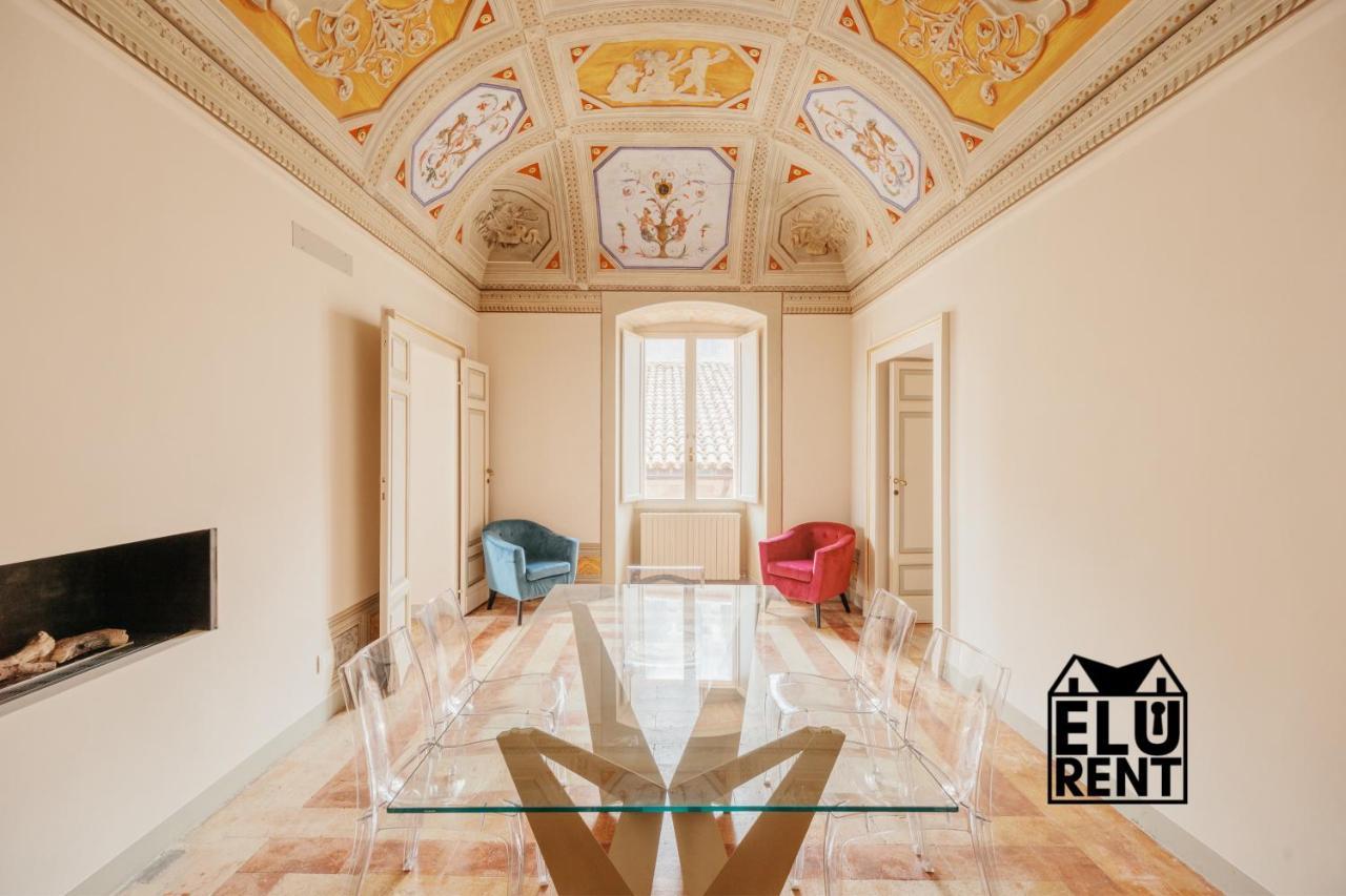 Sotto Gli Affreschi Del 1800 Con Colazione Inclusa Assisi Kültér fotó